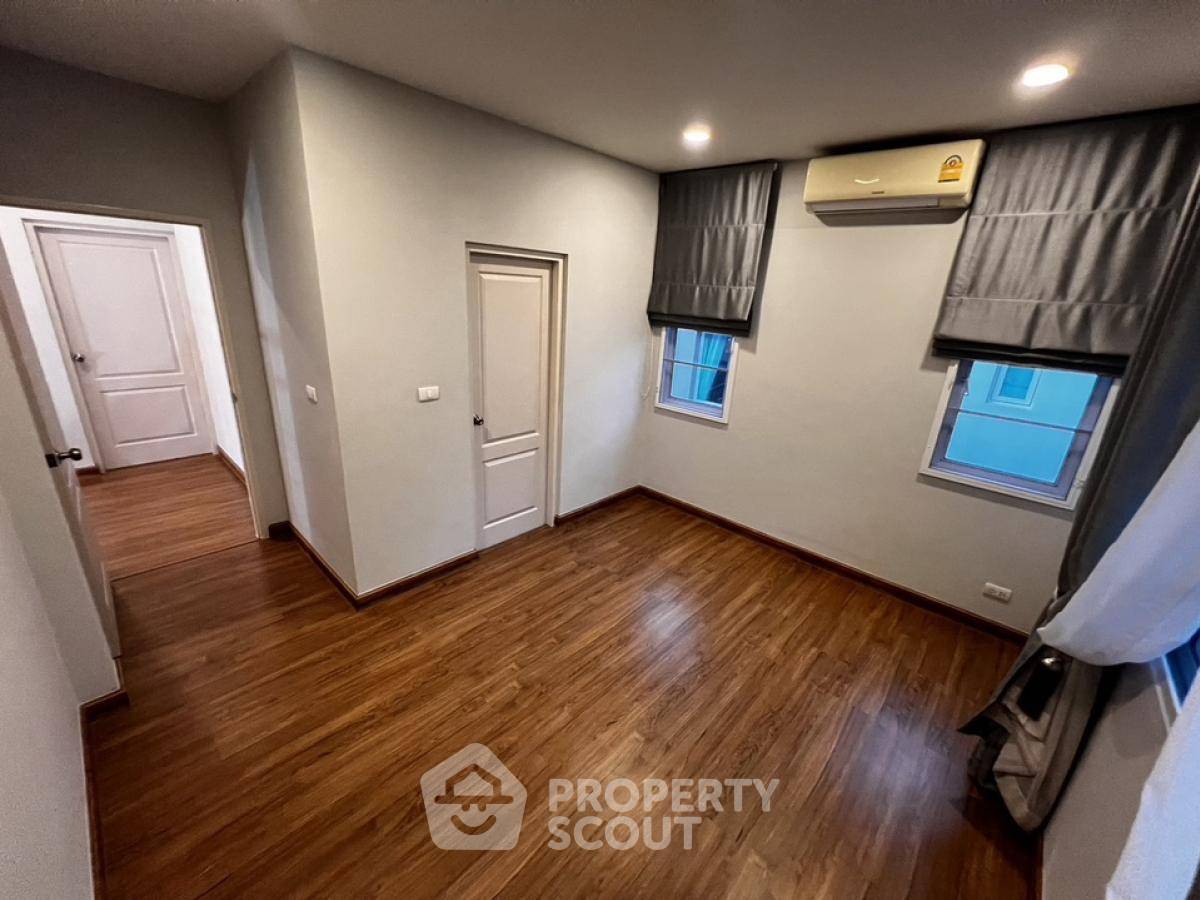 รูป บ้าน 4-ห้องนอน ที่ เดอะ เซนโทร รามอินทรา 109 ใน บางชัน (ID 1594892) - รูปที่ 16/28