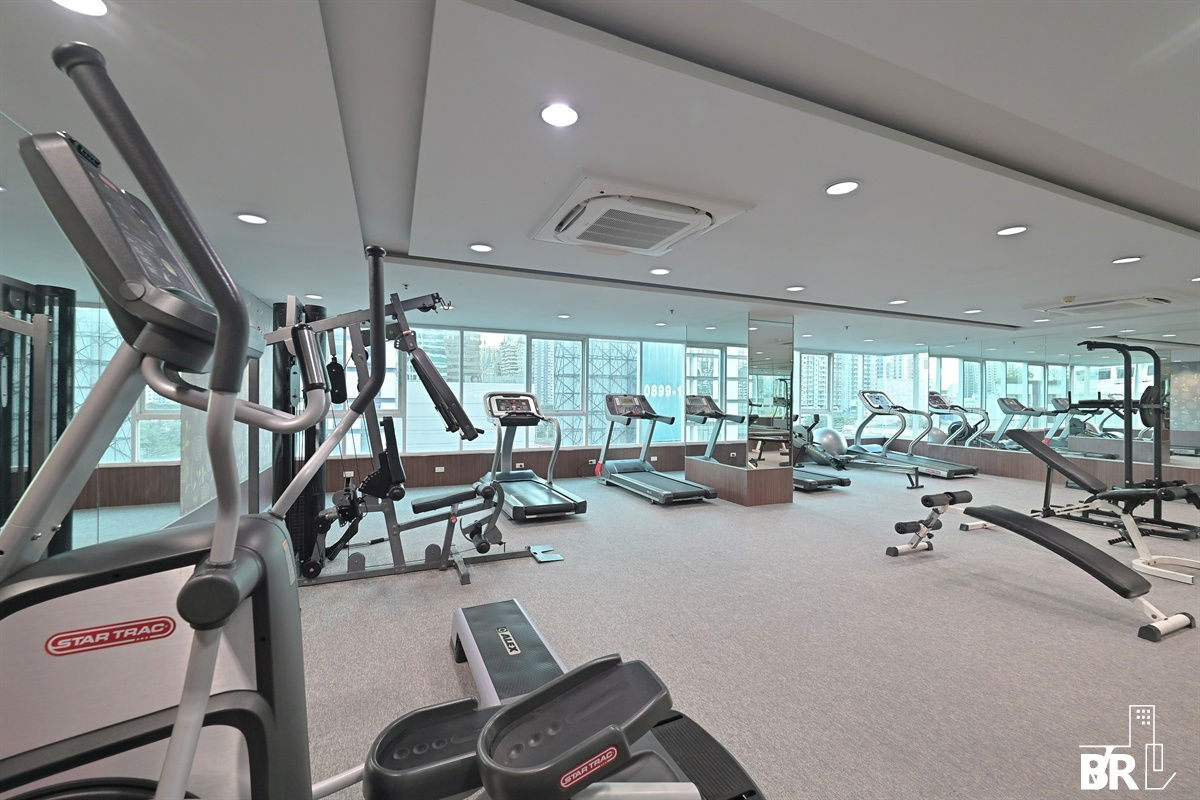 picture  Sukhumvit Living Town ✨Limited Units Available, Rent Before It’s Gone! 🔥 Near MRT Phetchaburi & SWU  - 10/10