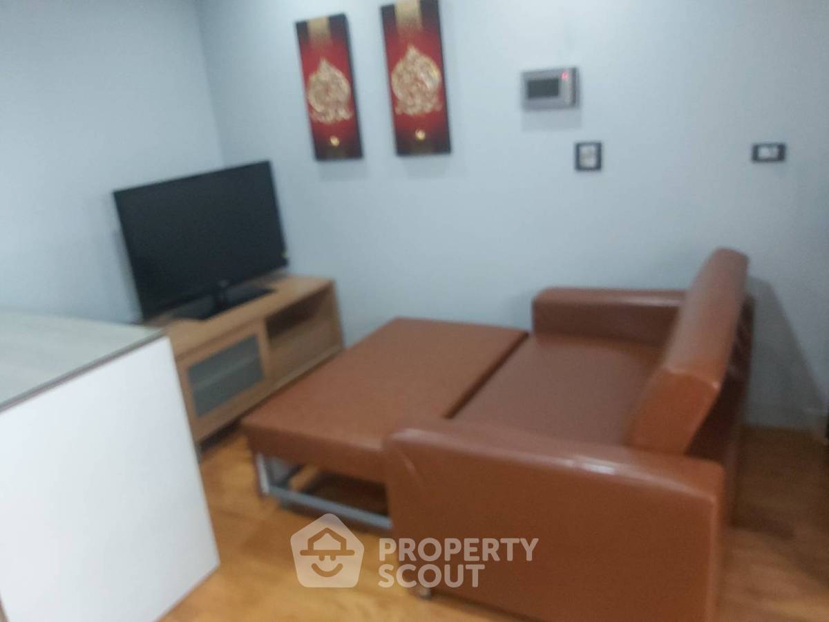 รูป คอนโด 1-ห้องนอน ที่ ควอด สีลม คอนโดมิเนียม ใกล้ MRT สามย่าน (ID 2336889) - รูปที่ 7/9