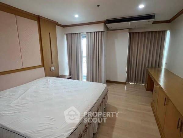 รูป คอนโด 3-ห้องนอน ที่ สีลม สวีท คอนโดมิเนียม ใกล้ BTS เซนต์หลุยส์ (ID 2353567) - รูปที่ 2/10