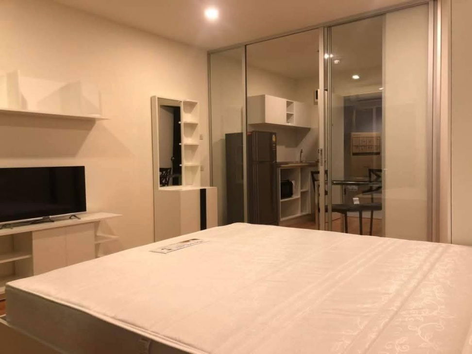 รูป 🍀ให้เช่าคอนโดLumpini ville Phattanakan Srinakarin ใกล้ ทรูดิจิตอล 26 ตรม. ห้องสวย เช่าเพียง 9000- - รูปที่ 3/8