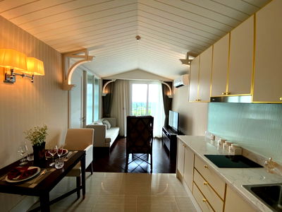 ขายคอนโด : ขาย คอนโดแกรนด์ ฟลอริด้า พัทยา (Grand Florida Pattaya) คอนโดติดริมทะเล หาดส่วนตัว