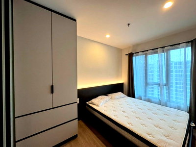 Condos for rent : MN3040 Regent Home Wutthakat Full Furnitured 
