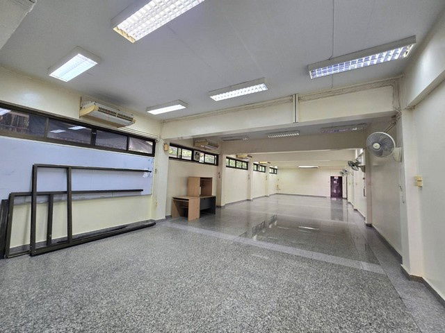 picture FOR Rent  OFFICE PROPERTY  125000 BAHT. - 4/22