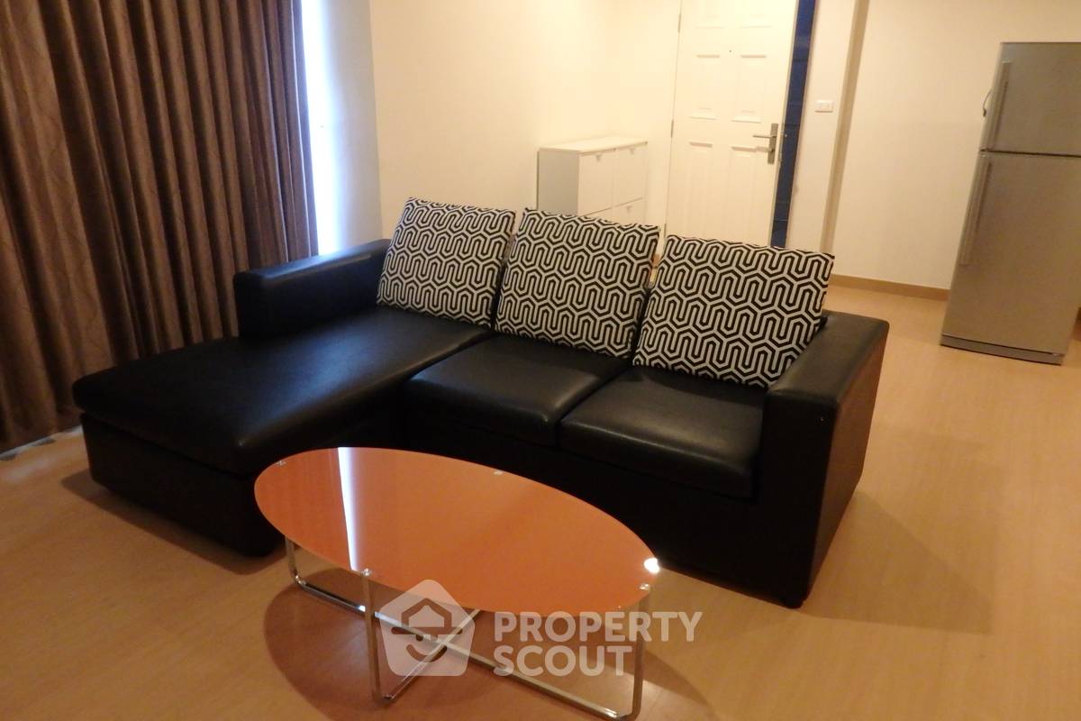 picture 2-BR Condo at Life @ Sukhumvit 67 near BTS Phra Khanong (ID 886095) - 4/10