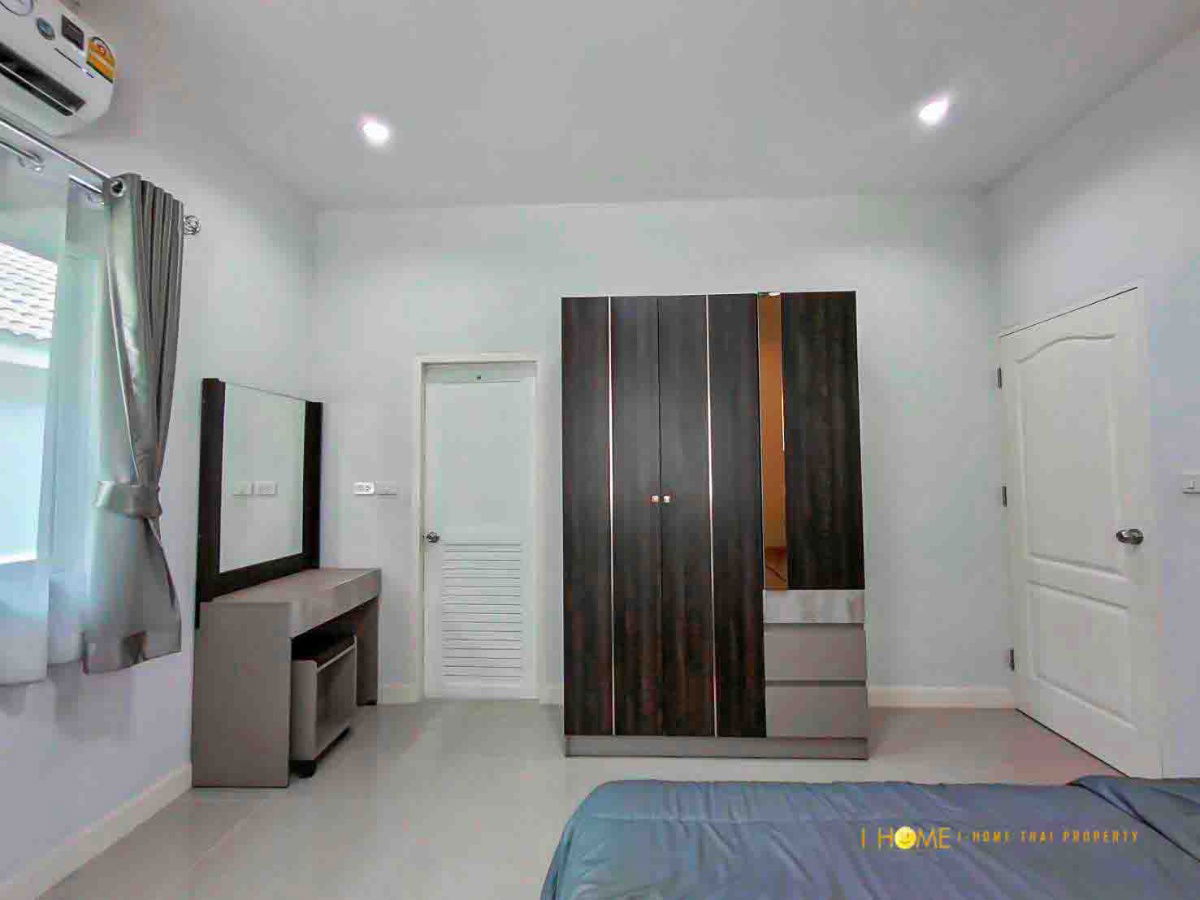 picture  A house for rent with 3 bedrooms,2 toilets,  and 1 kitchen. - 17/31