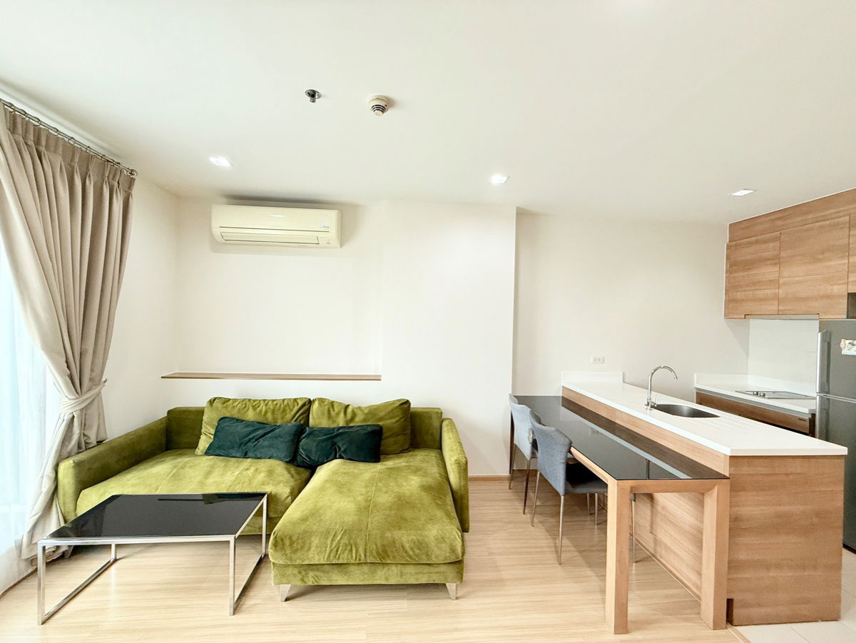 picture Ready to move in "𝐑𝐡𝐲𝐭𝐡𝐦 𝐑𝐚𝐭𝐜𝐡𝐚𝐝𝐚-𝐇𝐮𝐚𝐢𝐤𝐡𝐰𝐚𝐧𝐠" 1 Bedroom 46 Sq.m. Floor 30+ , Near : MRT-Huaikhwang - 2/15