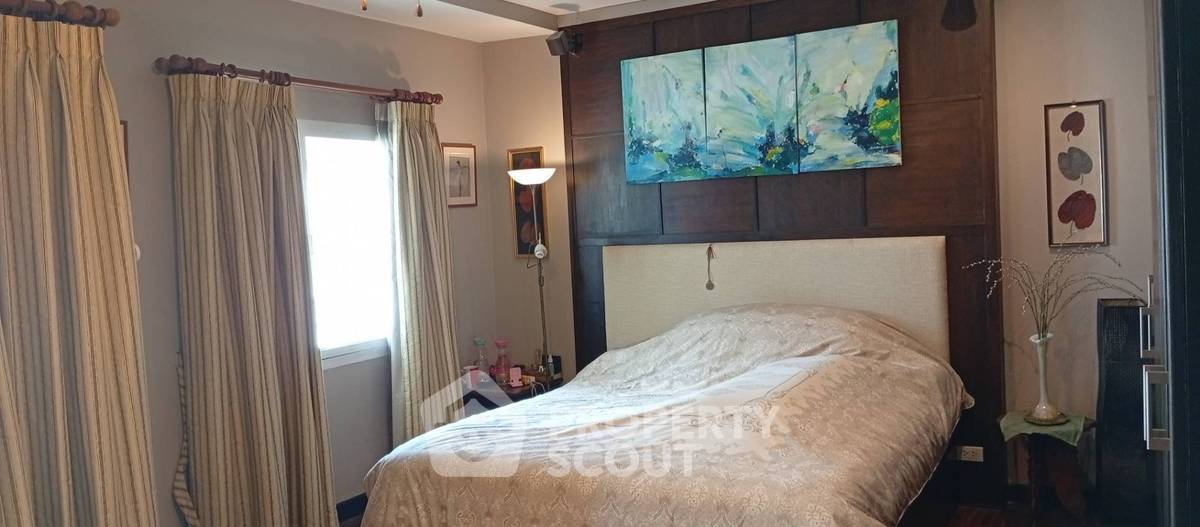 picture 3-BR Townhouse in Chong Nonsi (ID 2353473) - 4/23