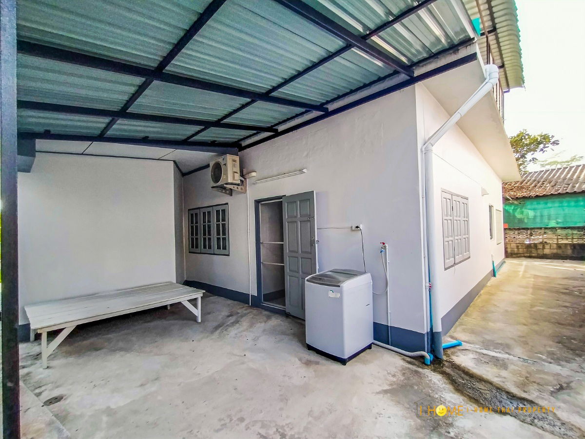 picture A house for rent with 5 bedrooms,2 toilets,  and 1 kitchen. - 24/31
