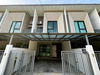 listing thumbnail image 18