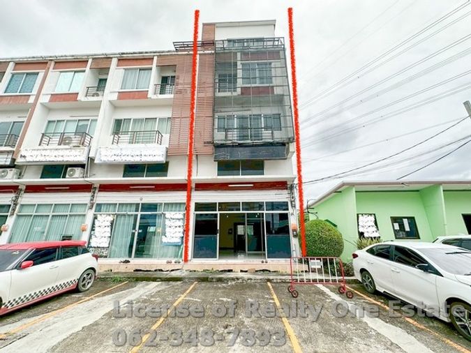 ให้เช่า อาคารพาณิชย์ 3.5 ชั้น หลังมุม ติดถนนเมน หมู่บ้านประชาสุข เลคแอนด์มอลล์ แสมดำ พระราม 2 บางขุนเทียน