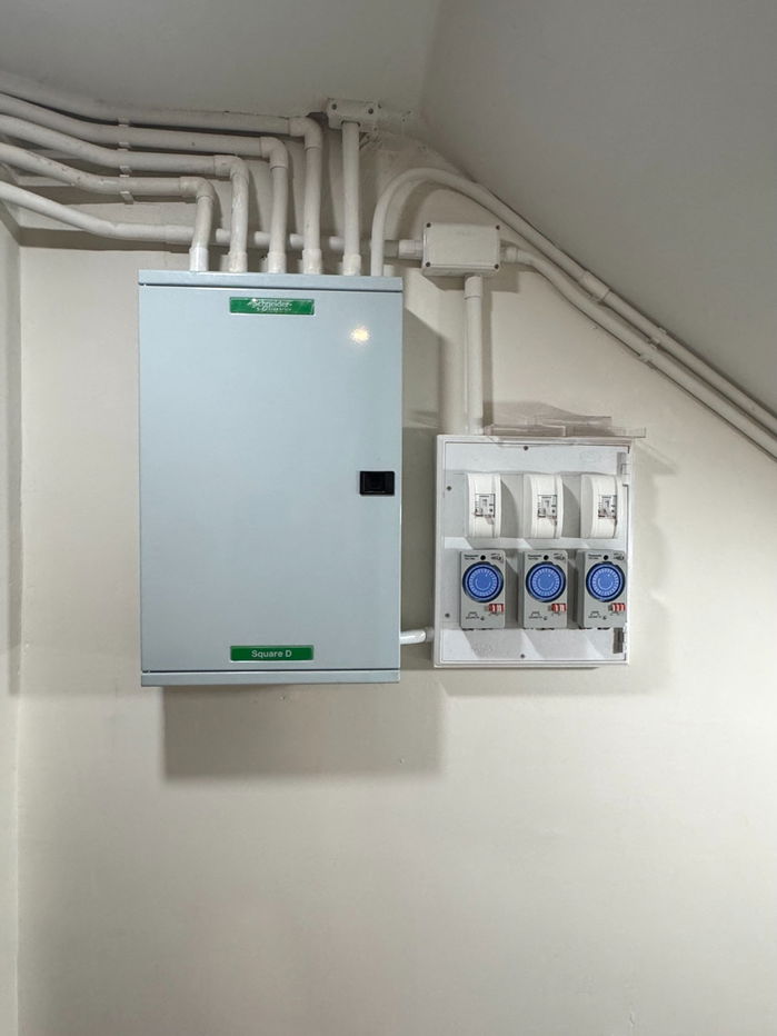 picture Prime Sukhumvit Location! Rent 4.5-Floor Shophouse Near BTS Punnawithi | Ideal for Office/Showroom (Free Ad Space) - 7/24