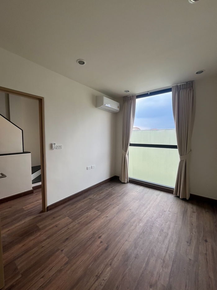 picture Townhouse for rent, 3 floors, Plum Watcharapol - Ekkamai - 11/21