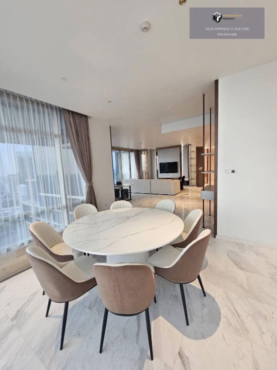 รูป Four Season Private Residence | Four Seasons Private Residences วิวแม่น้ำ เฟอร์ครบ พร้อมอยู่ #2025101412327  - รูปที่ 12/15