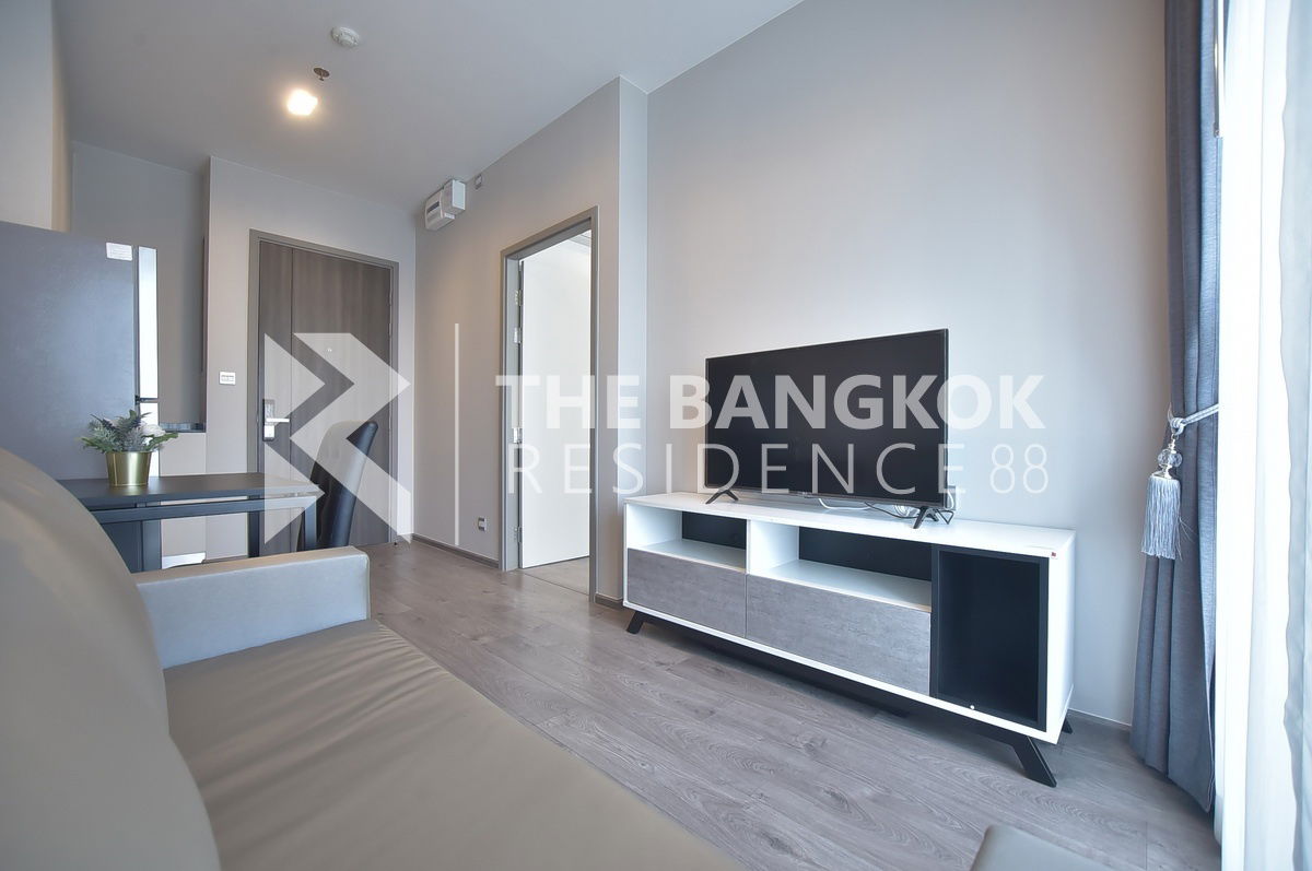 picture Whizdom Avenue Ratchada Ladprao - Good price 19,000 bath / month, 1B1B size 35 sqm, available ( Line ID: loft.w or phone: 0842824246)  - 3/10
