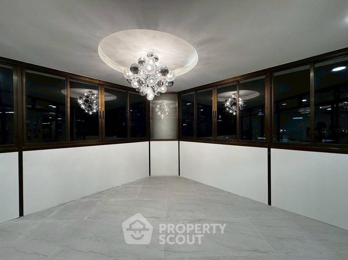 รูป คอนโด 3-ห้องนอน ที่ เดอะ วอเตอร์ฟอร์ด พาร์ค สุขุมวิท 53 คอนโดมิเนียม ใกล้ BTS ทองหล่อ (ID 2353563) - รูปที่ 5/10