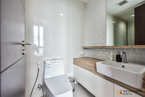 Wish Signature Midtown Siam New Experience with a Condo in Prime Location near BTS Ratchathewi