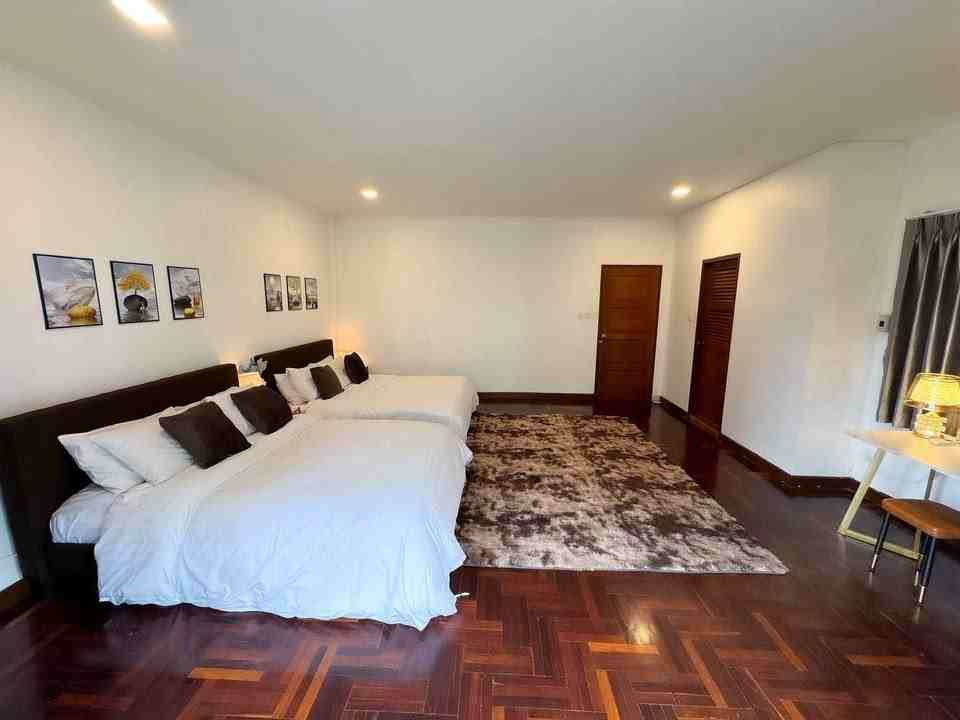 picture B1017 Townhouse for rent, 5 floors, Thonglor Classic Home project, Soi Thonglor 25 - 9/13