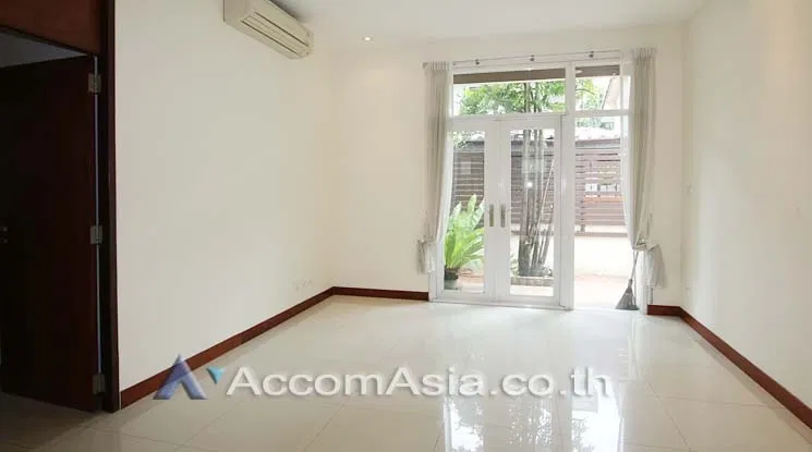 รูป 🔼🔽 AccomA 📩 Home Office 4 BR House in Klong Tan (1710860) - รูปที่ 13/14