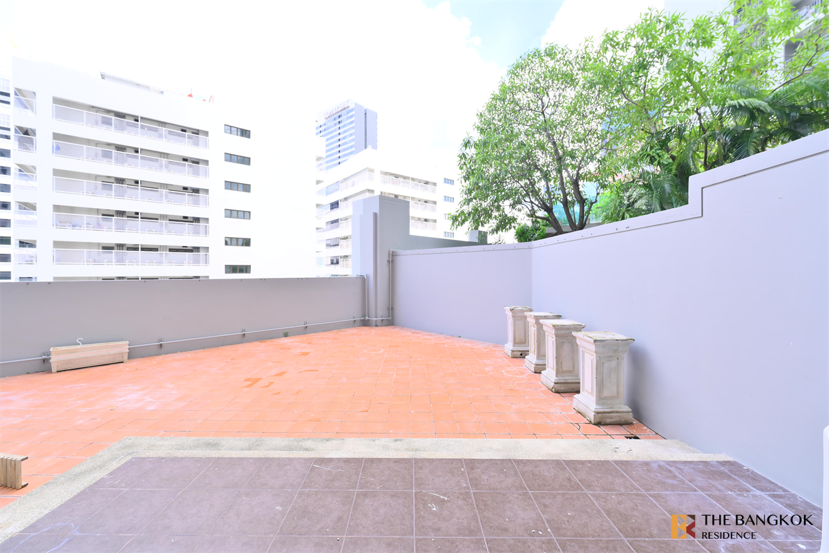 picture Luxurious Design, Elevated Atmosphere Belle Grand Rama 9 near MRT Rama 9 Station - 4/10