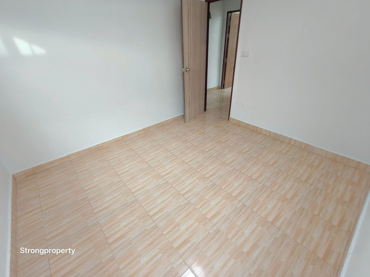 รูป บ้านมีนบุรี หทัยราษฎร์33 ม.ร่มทิพย์ ซอย10 ทำเลใกล้โรงเรียนโชคชัย แถม.เฟอร์ครบชุด เข้าออกสะดวก เบอร์นี้ 085-318-6868   คุณวา - รูปที่ 6/21