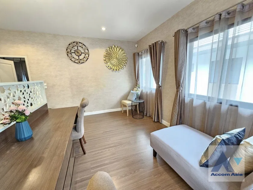 picture ðžð― AccomA ðĐ Fully Furnished 4 BR House @House (AA41434) - 10/20