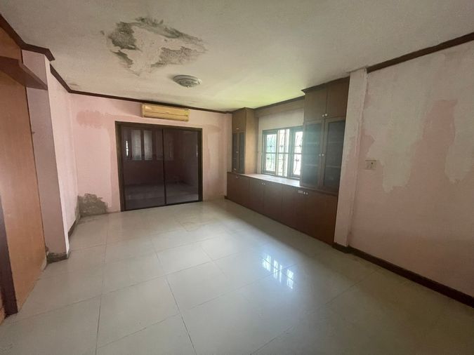3-bed house for sale, 166 sqm, 50 sq wah, Nong Chok