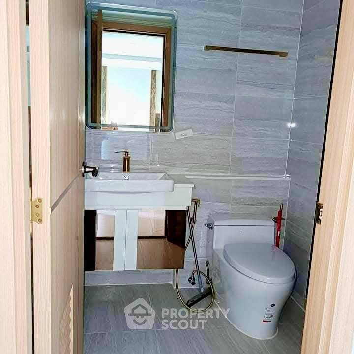 picture 1-BR Condo at Dusit Grand Park 2 close to Pattaya (ID 2353659) - 5/13