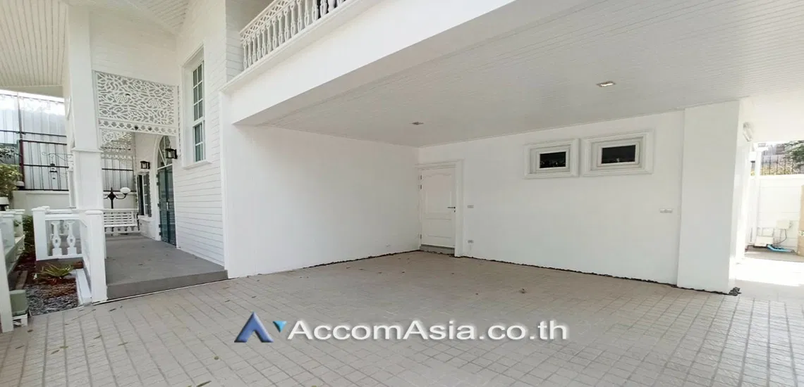 picture 🔼🔽 AccomA 📩  3 BR House @Fantasia Villa 3  (AA29523) - 10/18