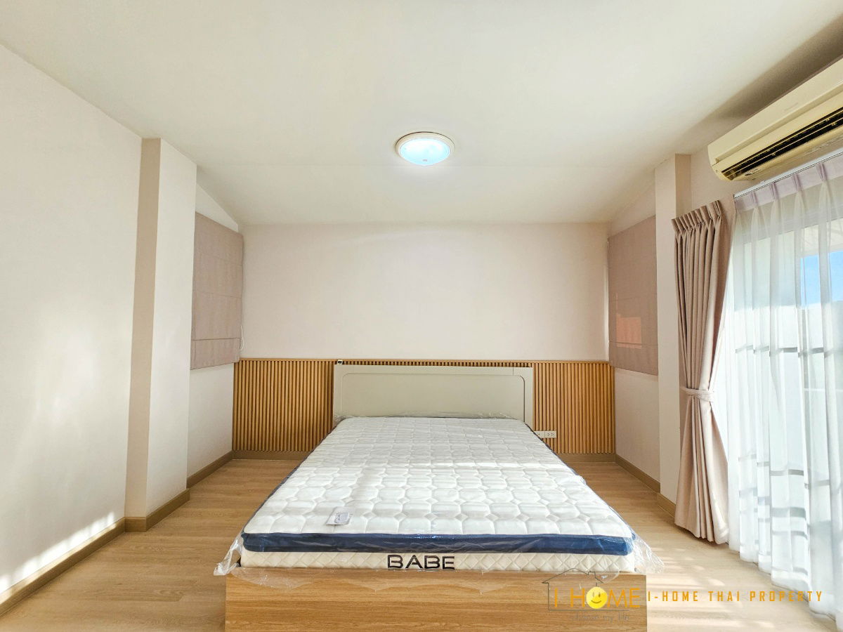 picture Two storey house for rent with 3 bedrooms,3 toilets and 1 kitchen.  - 27/32