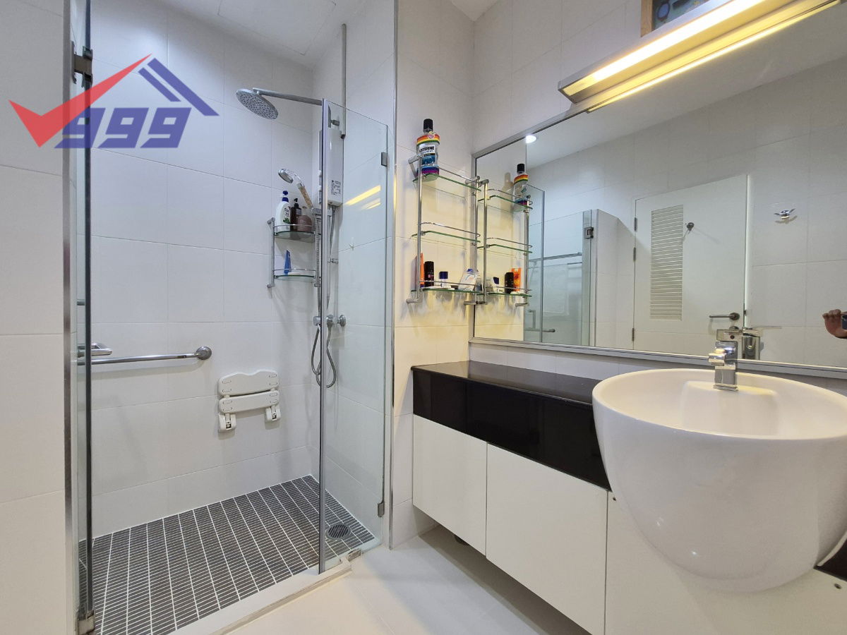 picture For Rent: The Fourwings Residence Condominium, 2-Bedroom - 15/53