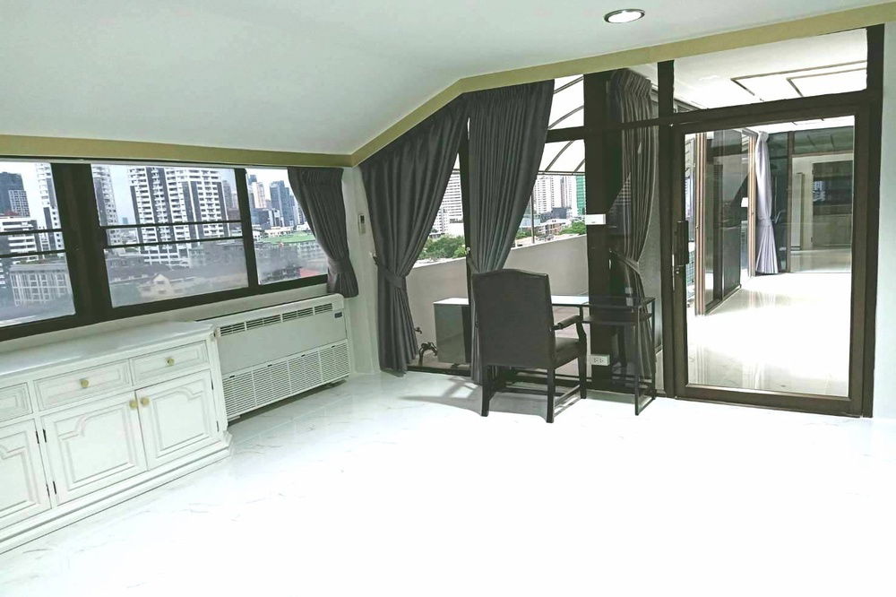 picture For Rent ! Newly renovated, high floor, There is a bathtub! Code C20240301748...The Waterford Thonglor 11, 3 bed, 2 bath, furnished, ready to move in  - 5/10
