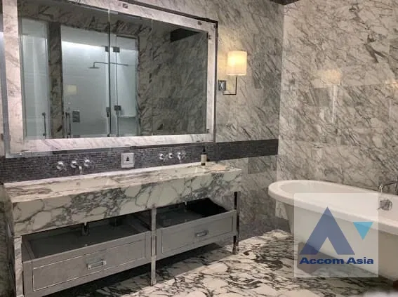 picture 🔼🔽 AccomA 📩  2 BR Condominium @The Ritz Carlton Residences (AA41678) - 12/14