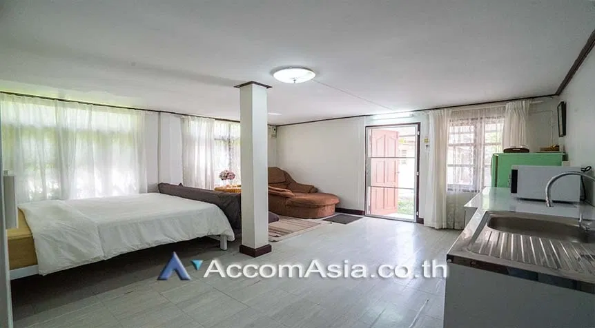 picture 🔼🔽 AccomA 📩 Pet friendly 2 BR House in Khlong Toei (1719251) - 5/8