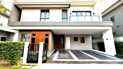 Houses for rent เทสโก้โลตัส บางพลี : Single house for rent at The City Bangna, near Mega Bangna. Fully furnished.
