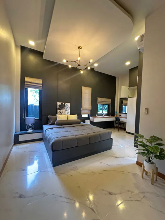 รูป บ้านเดี่ยวแปลงมุม สไตล์พูลวิลล่า  3 ห้องนอนใหญ่ 4 ห้องน้ำ 2 ห้องน้ำ  - รูปที่ 10/17