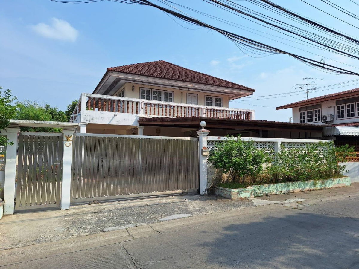 รูป ขายบ้านเดี่ยวนนทบุรี 2 ชั้น หลังมุม เจ้าของสร้างเอง โครงสร้างแข็งแรง ทำเลทอง ใกล้เซ็นทรัล-MRTสายสีม่วง เพียง 5 นาที - รูปที่ 1/16