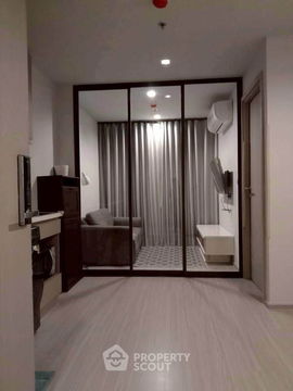 1-BR Condo at Life Ladprao near BTS Ha Yaek Lat Phrao (ID 2350389)