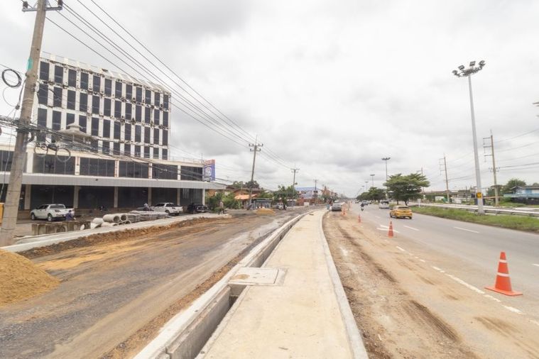 ขายอาคาร สำนักงาน โชว์รูม สูง 5 ชั้น ติดถนนโรจนะ(ทล.309) วังน้อย อยุธยา