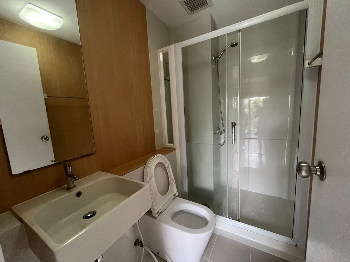 picture plum condo rama 2 Condominium Tower B - 6/15
