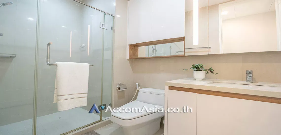 picture 🔼🔽 AccomA 📩 Q Langsuan  - 10/11
