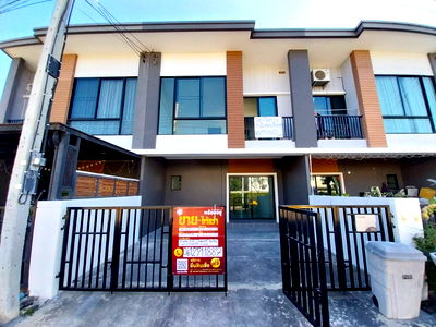 ขายทาวน์โฮม : KBA2 5882892 : บ้านยูนิโอ ทาวน์ ศรีนครินทร์-บางนา
