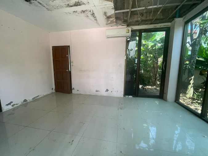 3-bed house for sale, 166 sqm, 50 sq wah, Nong Chok