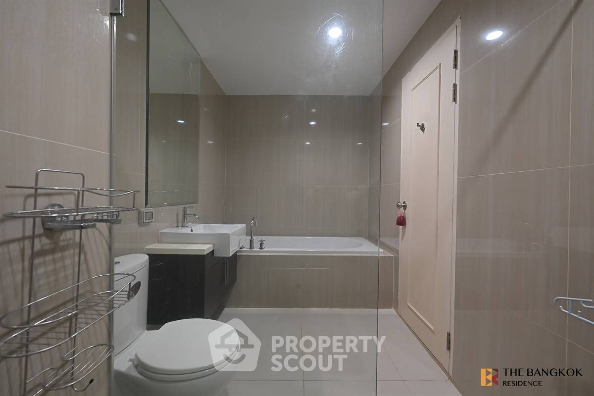 picture 2-BR Condo at Villa Asoke near MRT Phetchaburi (ID 2353549) - 1/8