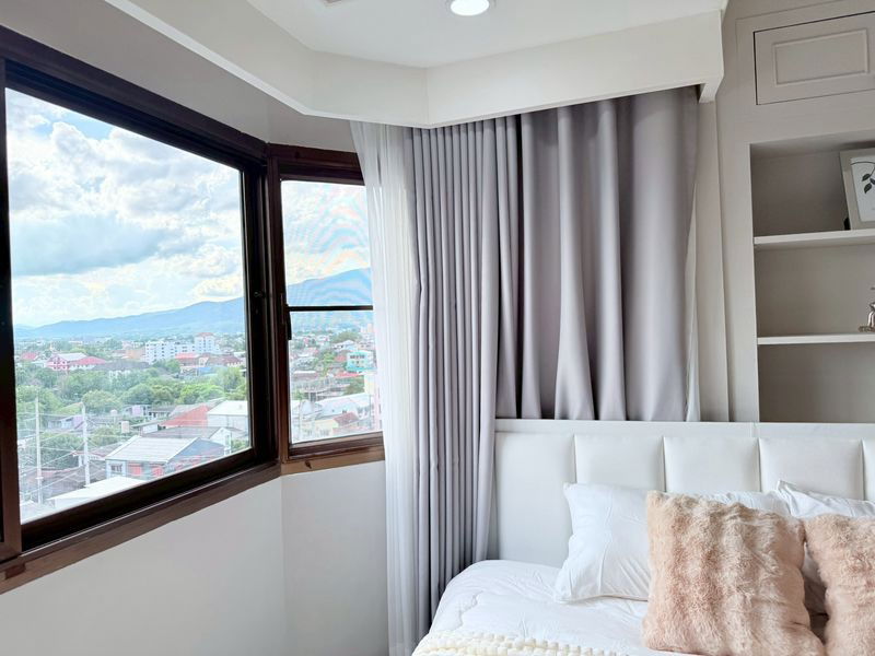 picture Condo for sale with   1 bedroom, 1 bathroom and   1 kitchen.    - 7/13