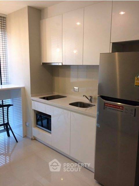 รูป คอนโด 1-ห้องนอน ที่ ริทึ่ม สุขุมวิท42 ใกล้ BTS เอกมัย (ID 566429) - รูปที่ 4/12