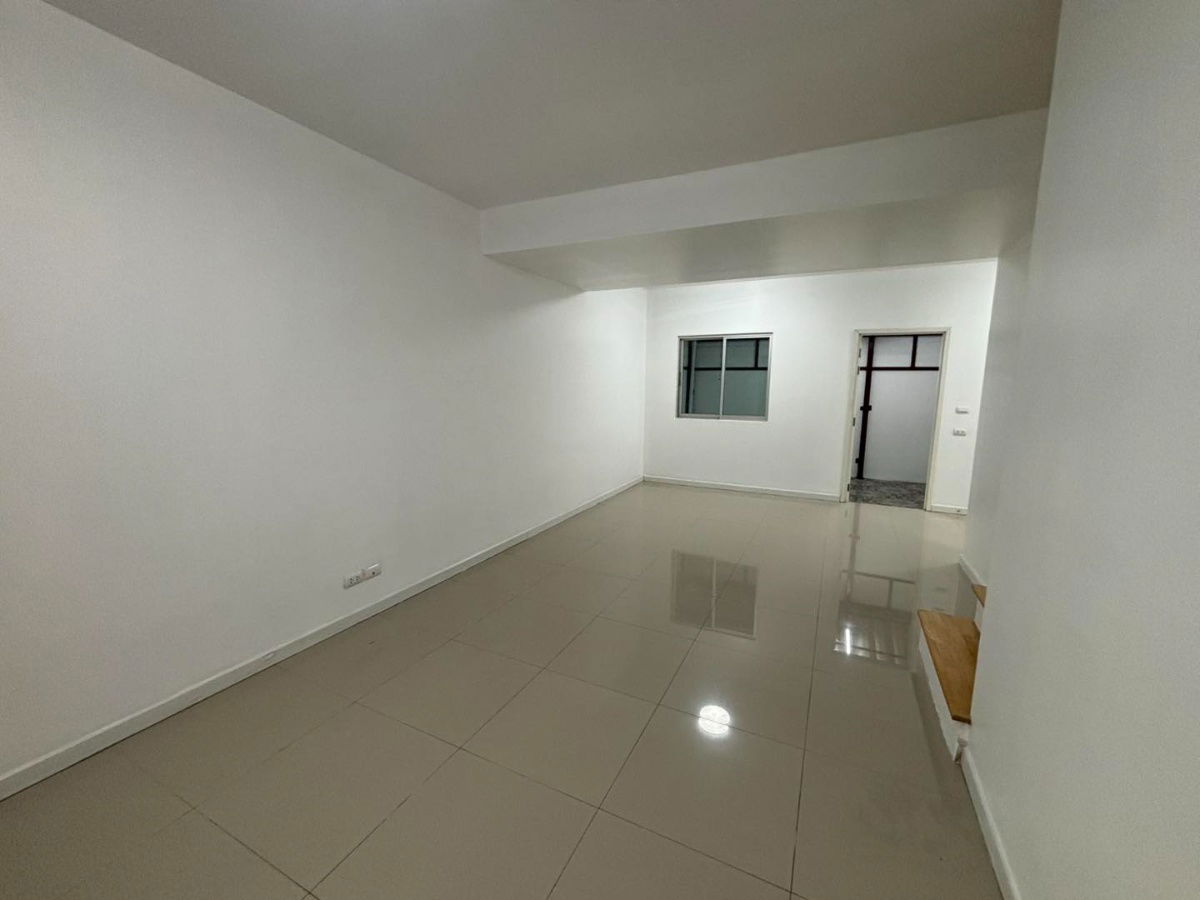 รูป 🏡 𝗛𝗢𝗨𝗦𝗘 𝗙𝗢𝗥 𝗦𝗔𝗟𝗘 | บ้านพฤกษา 102 ศาลายา - บรมราชชนนี (Baan Pruksa 102 Salaya - Boromratchonnee) ⚡️ - รูปที่ 5/14