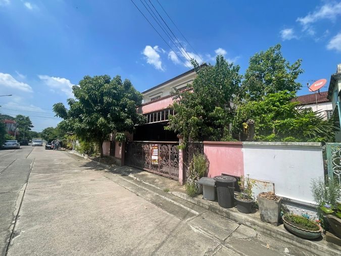 3-bed house for sale, 166 sqm, 50 sq wah, Nong Chok
