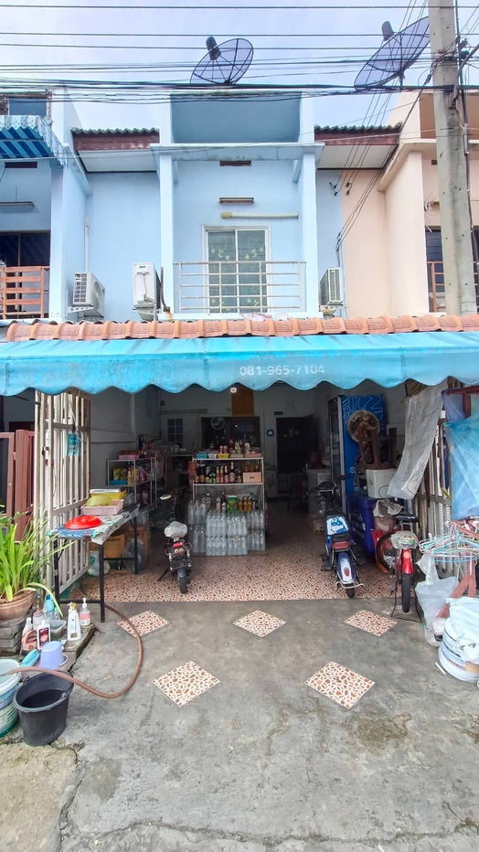 รูป ขายทาวน์เฮ้าส์หมู่บ้านภาวรินทร์หทัยราษฎร์ซอย อยู่ระหว่างซอย 7 - 9 ใกล้รถไฟฟ้าสีชมพู - รูปที่ 1/2