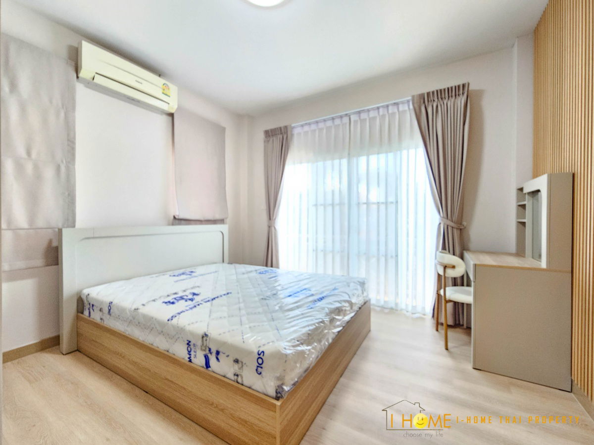 รูป ให้เช่าบ้านเดี่ยวสองชั้น  3 ห้องนอน 3 ห้องน้ำ 1  ห้องครัว  2  ที่จอดรถ - รูปที่ 23/32